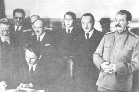 Podpisanie układu polsko - radzieckiego.